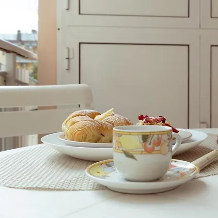 Apartamento L'angolo Fiorito Con Terrazza E In Pieno Centro Grado